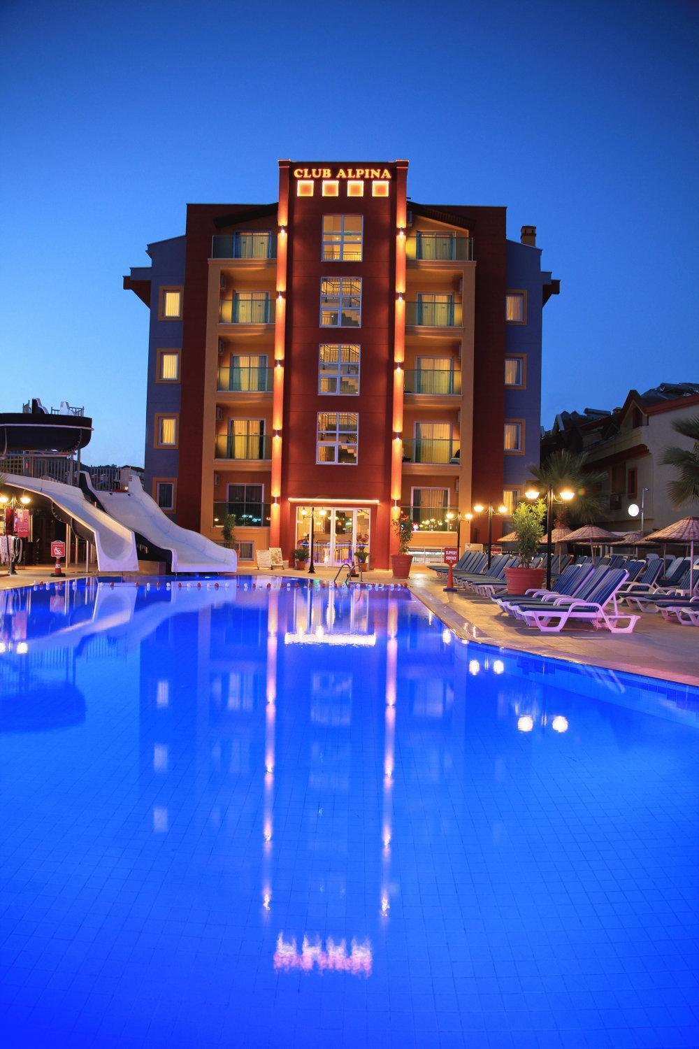 Club Alpina Marmaris Exterior foto