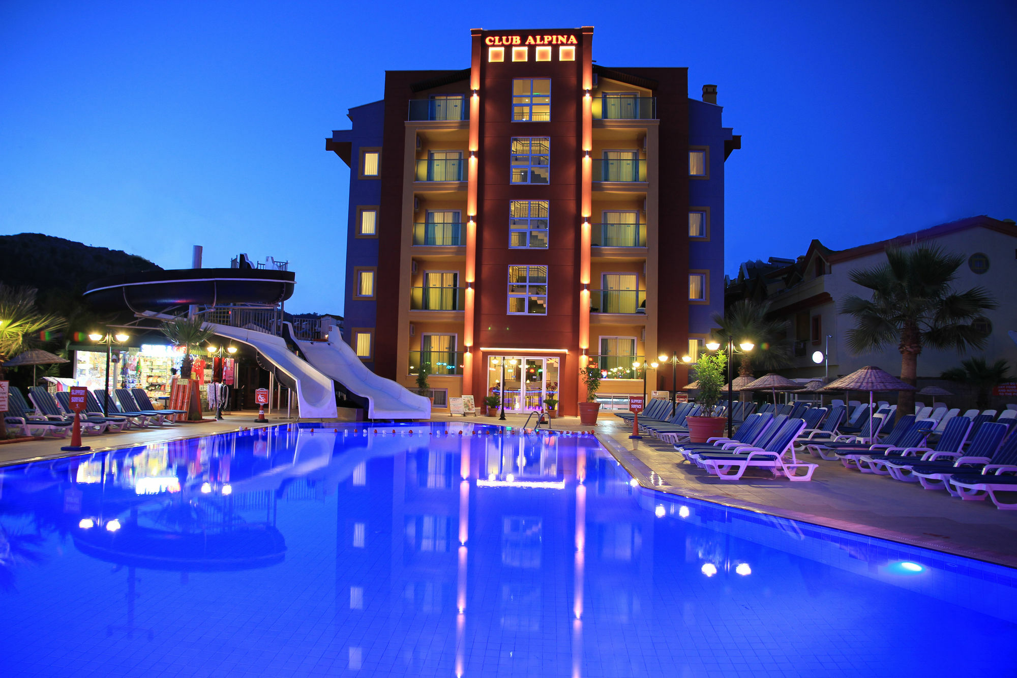 Club Alpina Marmaris Exterior foto